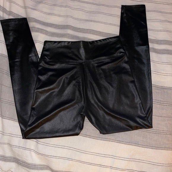 WILD Fable Faux leather Leggings - Picture 3 of 3